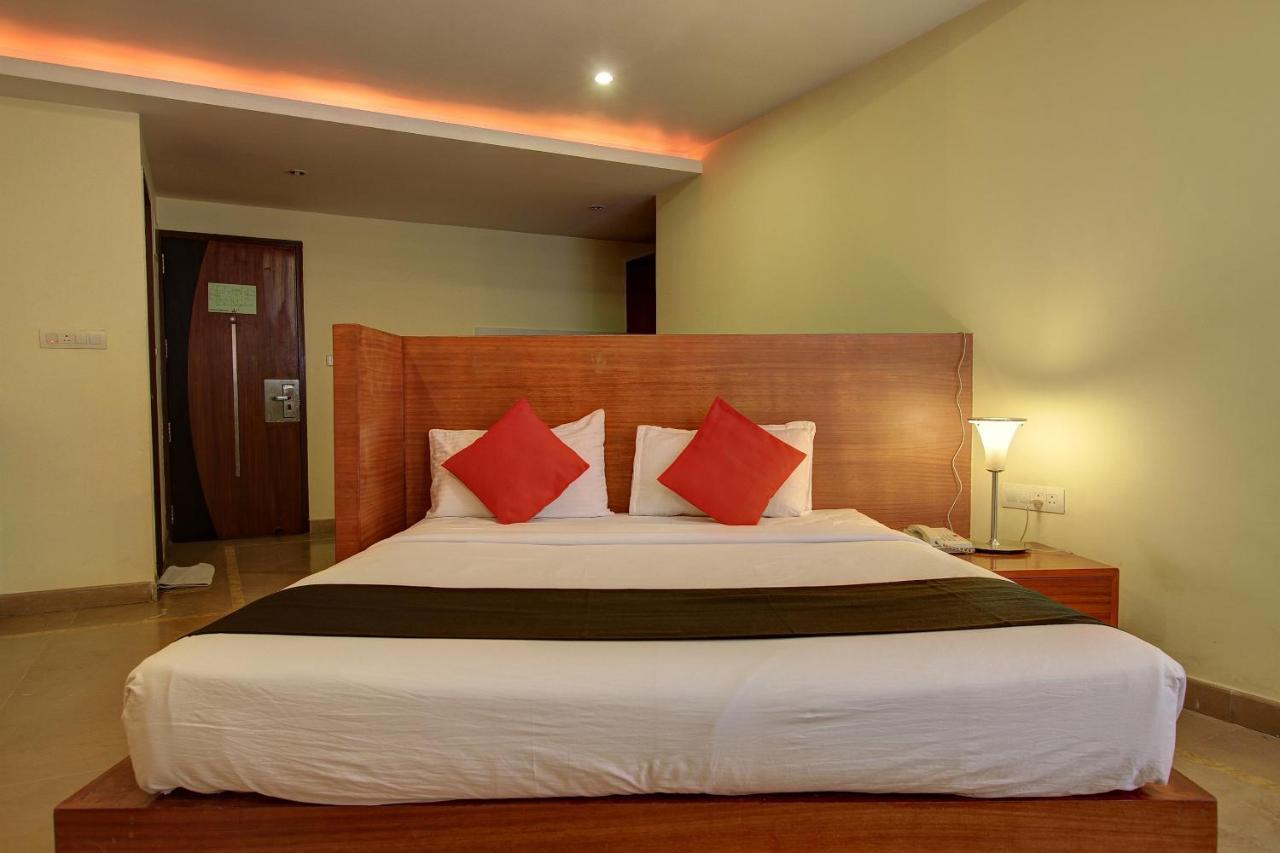 Capital O 80566 Hotel Mayank Bilaspur (Chhattisgarh) Exterior photo